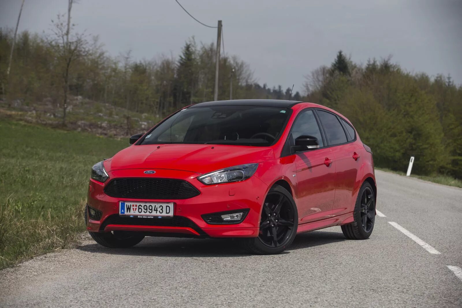 Форд лайн. Ford Focus 2017 St-line. Ford Focus 3 St line. Focus 2 St line. Ford Focus mk3 St-line.