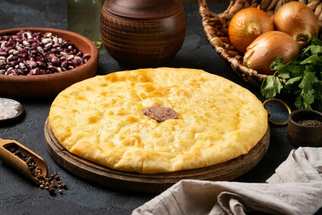 Фыдджын осетинский пирог. Фыджин рецепт осетинский. Осетинский пирог фыджин. Фыджин. Осетинский пирог фыджин.