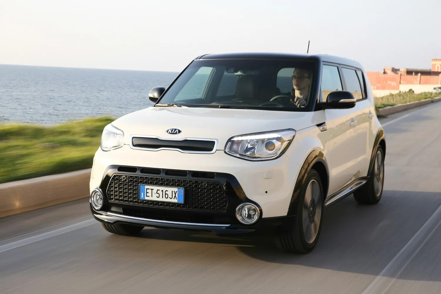 Kia Soul. Машина Киа соул. Kia Soul 2014-2019. Кия соул 2014.