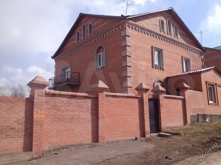 Дом в красноярске. Луговая, д. Коттедж в удачном красноярск. Коттедж в красноярске. Частный дом в красноярске.