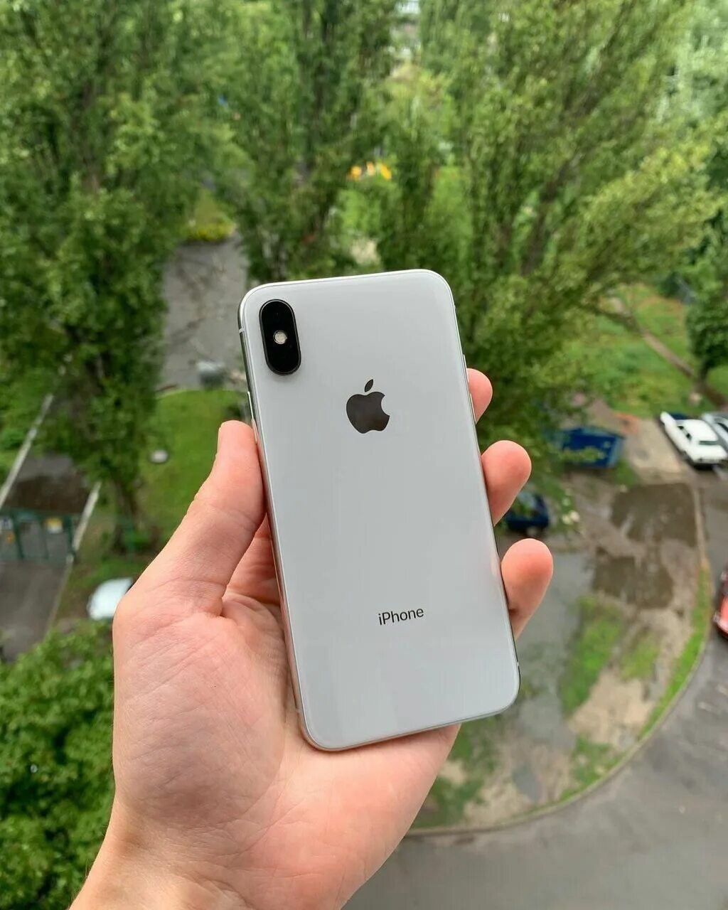 Iphone 15 pro 256gb в рассрочку. Айфон 13 белый. Айфон х. Айфон 12. Iphone 7 белый.