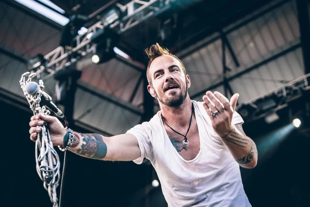 Группа Saint Asonia. Adam Gontier Saint Asonia.