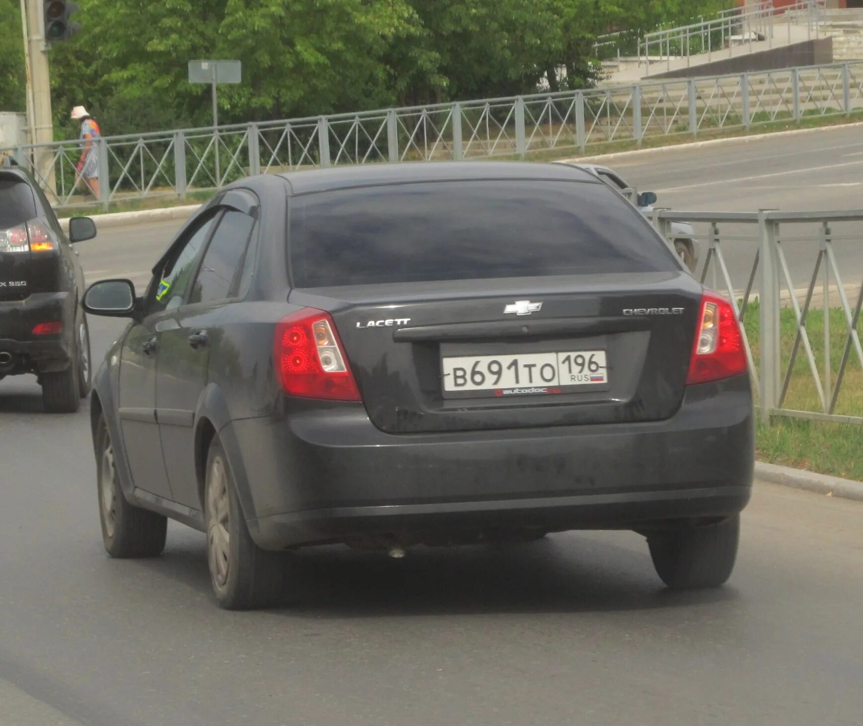 691 номер телефона. В 138 хм 196 Chevrolet Lacetti. Шевроле Лачетти гос номер а212кх. Номер машины 196. Гос номер 196 196.