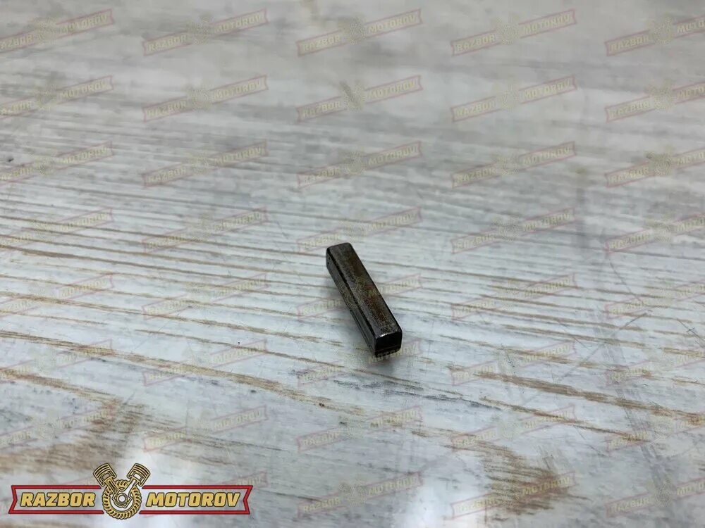 Шпонка коленвала 409. Шпонка распредвала пежо 407. 90254-03025 toyota шпонка коленвала. Шпонка на хонду. Шпонка распредвала.