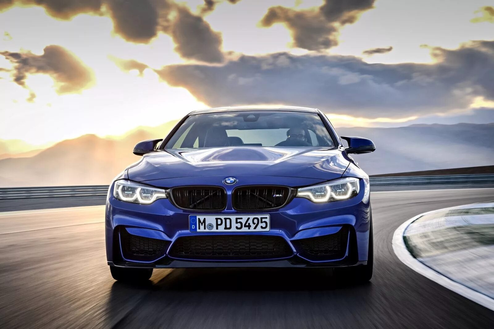 M4 cs. Bmw m4. bmw m4 2018. бмв m4 cs. bmw m4 f82 cs.