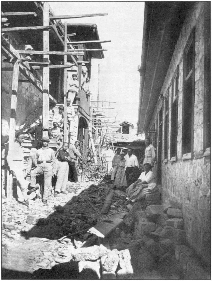 землетрясение в крыму в 1927 году. крымское землетрясение 1927 года. последствия землетрясения в крыму в 1927 году. землетрясение в крыму в ялте 1927 года. землетрясение в ялте 1927.