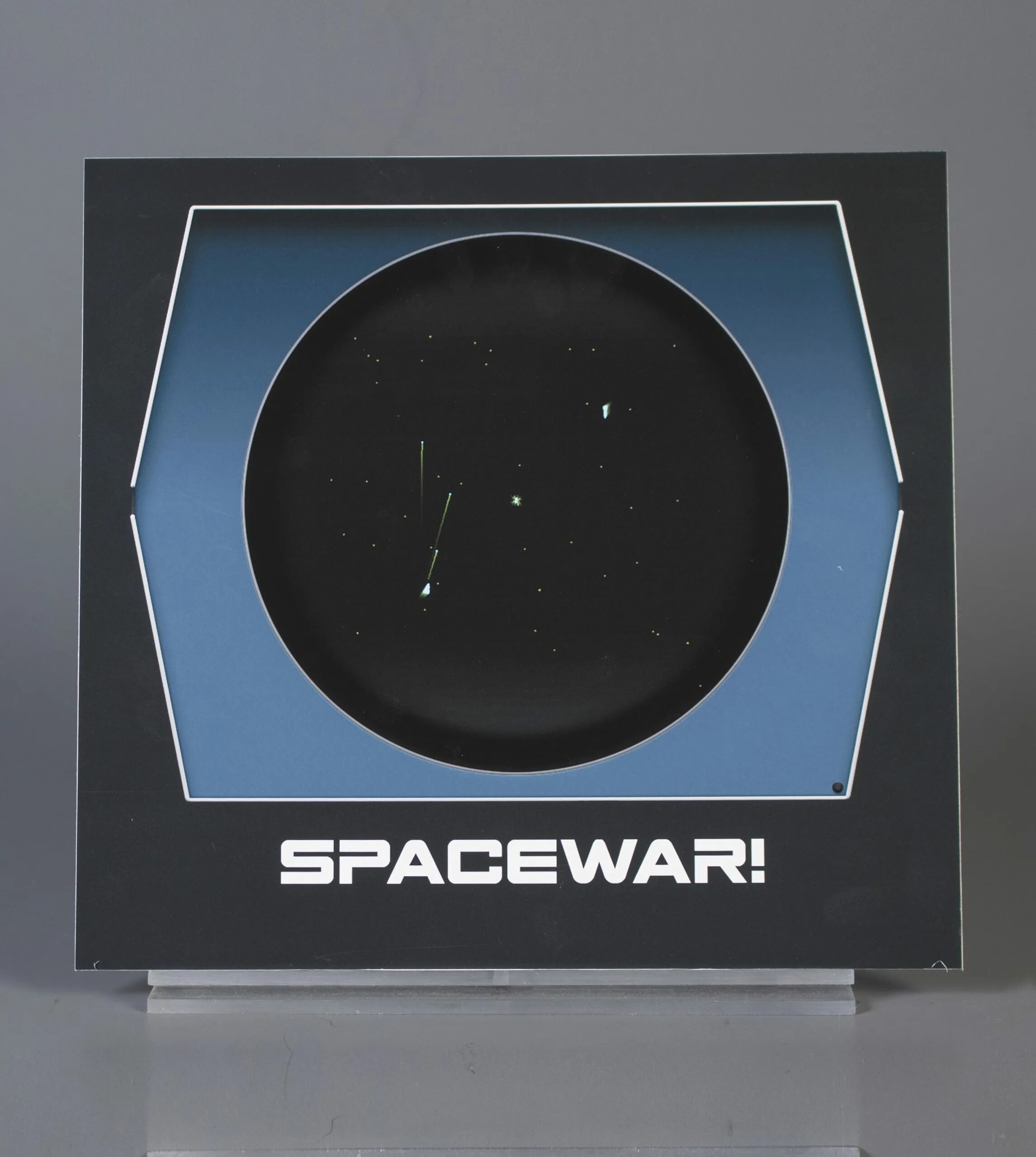 Spsce war самая первая игра. Spacewar. Spacewar. Спейс вар 1962. Spacewar игра 1962.