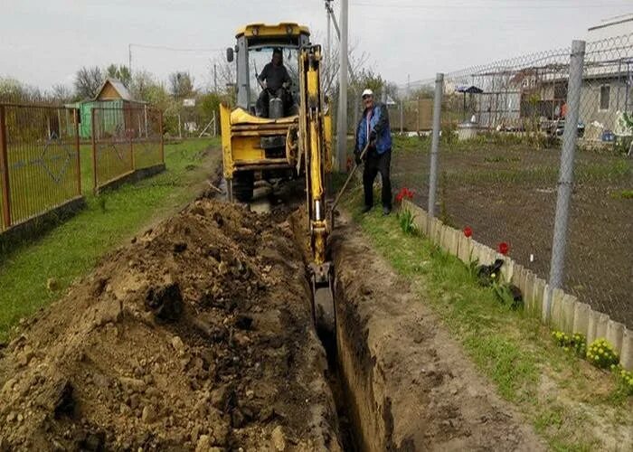 Копать траншею кабеля