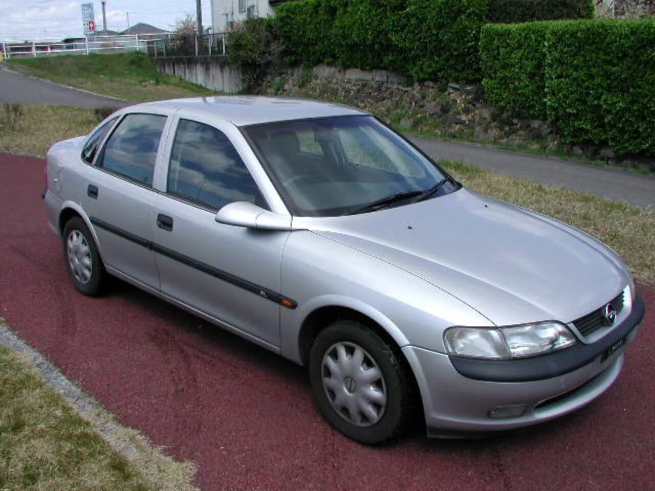 Купить опель 1997. Opel Vectra 1997. Опель Вектра 1997. Опель Вектра 1997 седан. Опель Вектра 1997 года.