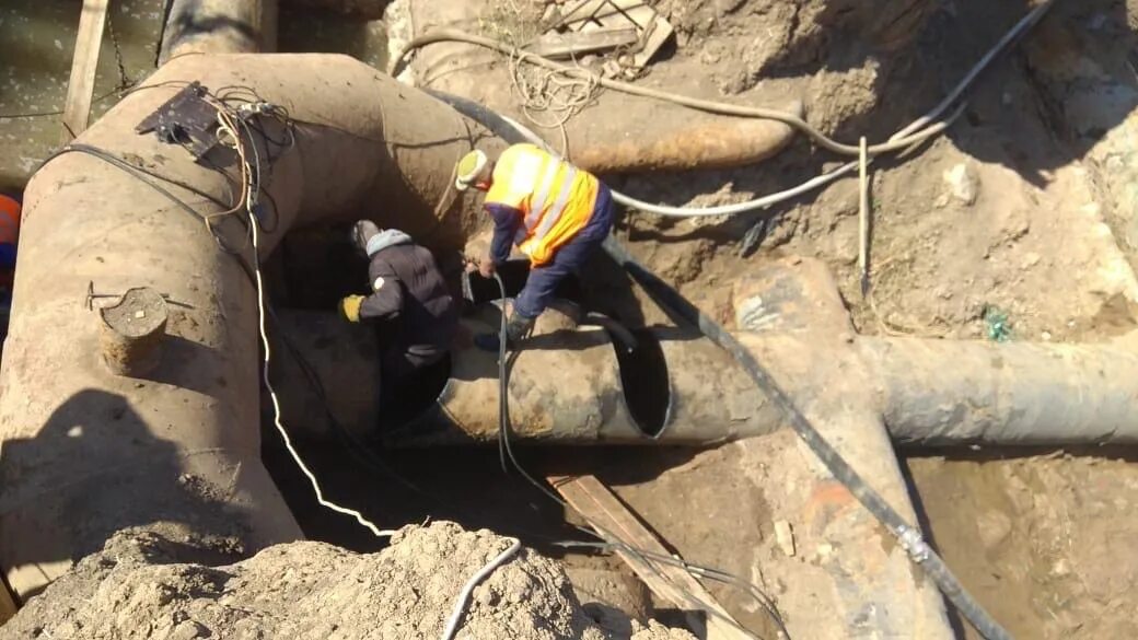 Донской технический водовод Таганрог. Трубы водовод 1420мм. Донском техническом водоводе д-1420 мм. Донской технический водовод д 1420 мм. Почему в таганроге нет воды