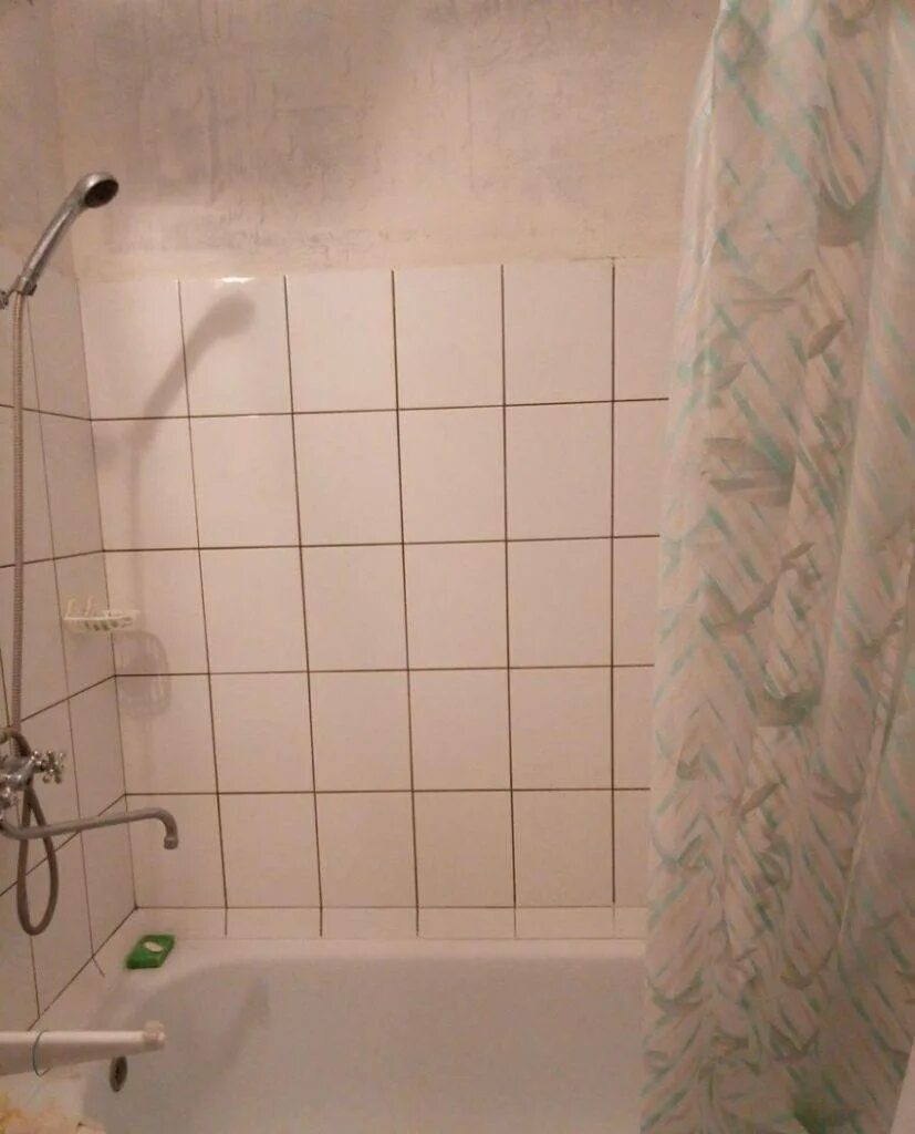 Ванна замена комната плитка. Ванна замена комната плитка. Ванна замена комната плитка. Ванная комната в квартире. Совмещённый санузел с угловой ванной.