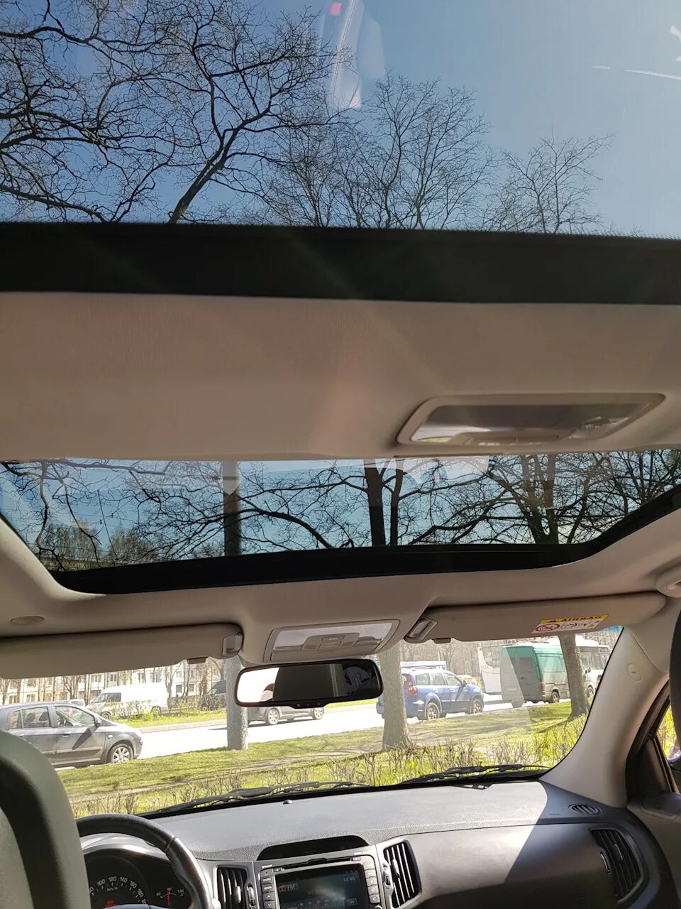 Kia Sportage 2017 панорамный люк. Киа Спортейдж с панорамной крышей. Kia Sportage 2014 панорамная крыша. Панорамная крыша Спортейдж 4.