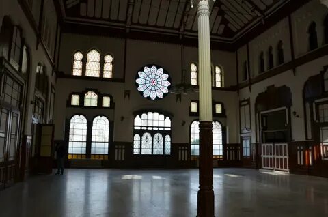 Waiting hall