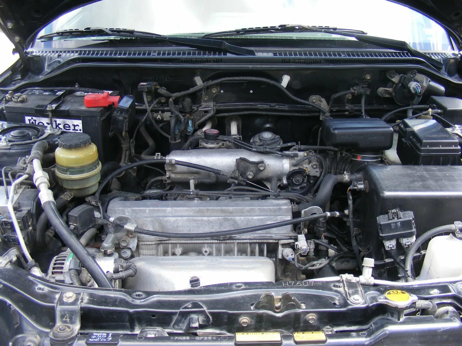 Какой двигатель в рав 4. Рав 4 3s fe. 3s fe rav4. рав 4 двигатель 3s-fe. тойота рав 4 1994.