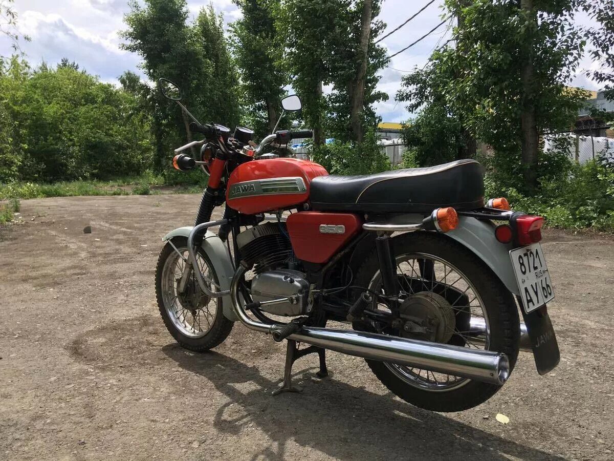 Купить яву 350 в москве. Ява 1982 350-634. Jawa 350 634. Мото Ява 350 1972. Ява 350 рестайл.