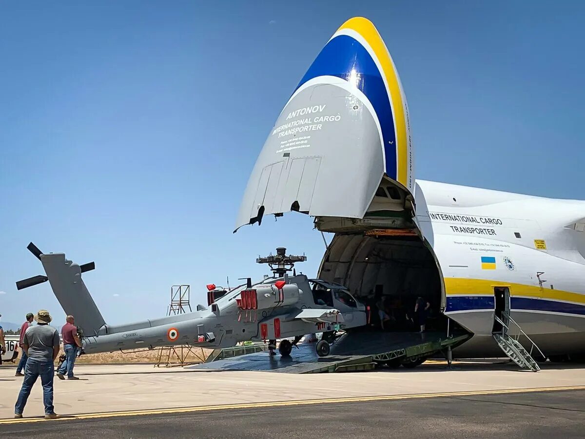 Первый грузовой самолет. АН 124 Antonov Cargo.