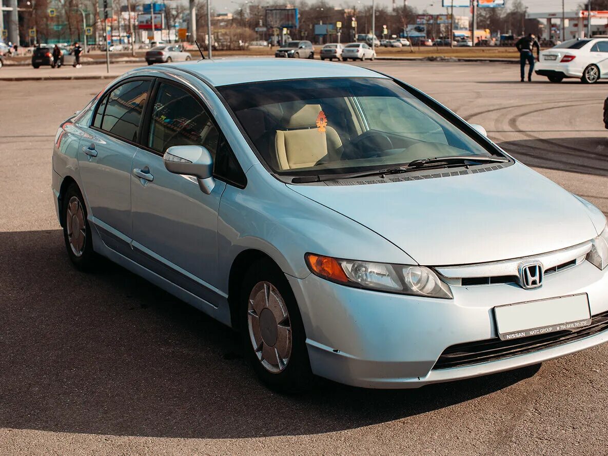 Цивик 2006 года. Honda Civic Hybrid 2006. Хонда Цивик гибрид 2006. Honda Civic 2006 1.3 Hybrid. Honda Civic 2006 sedan.