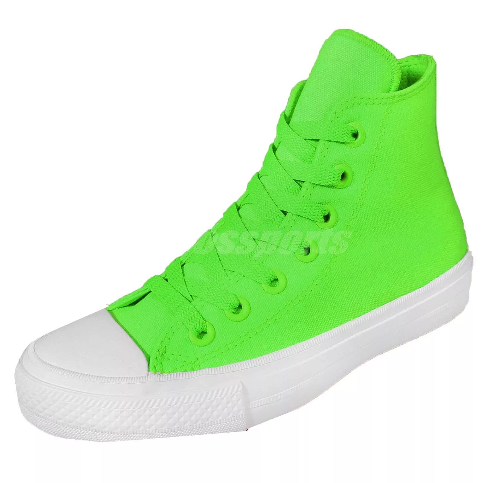 Кроссовки с зеленой подошвой. Converse Neon Green. Converse Chuck Taylor 2 Green. Chuck Taylor 2 зелёные. Neon Green Converse Low Tops.