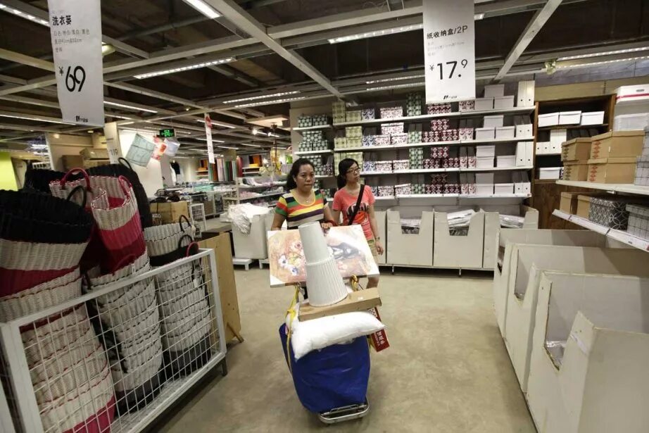 Икеа здание. Икеа фото магазина. Икеа фото магазина. Икеа фото магазина. Икеа санкт-петербург.
