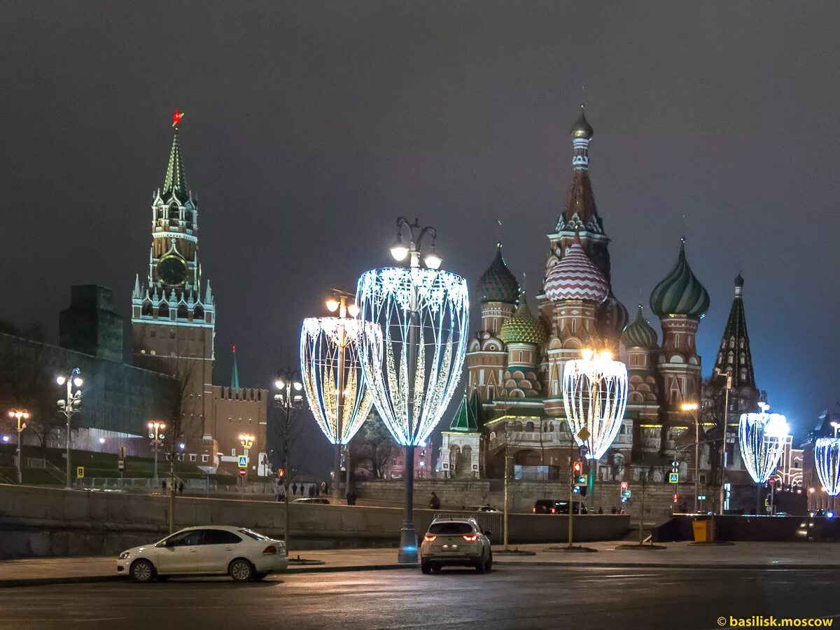 Что посетить в москве в декабре. Васильевский спуск 2025 год. новогодняя москва. новый год в москве. москва в декабре.