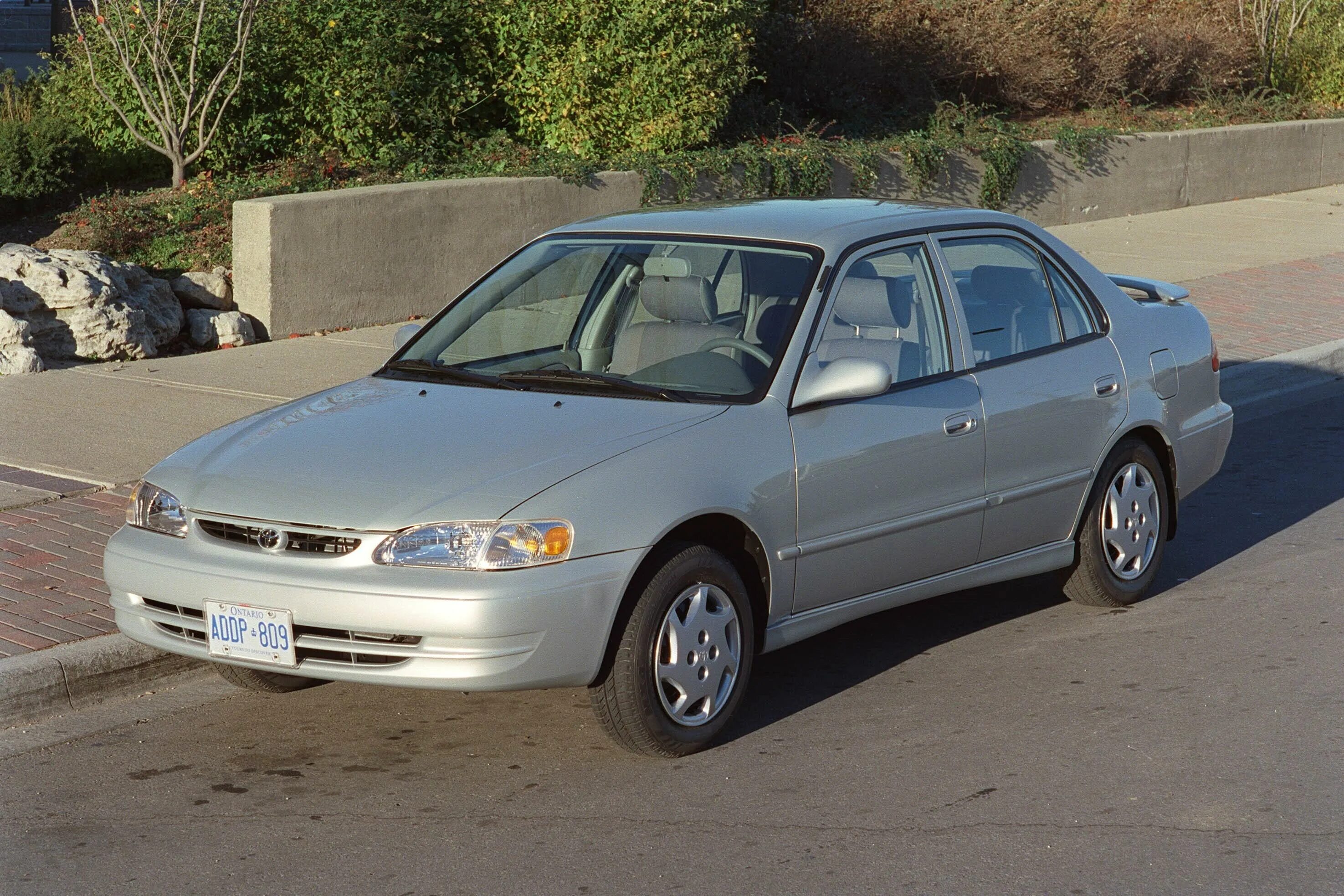 Купить короллу 2000 года. Toyota Corolla 1999 седан. Тойота Королла 1999 седан. Тойота Королла 1997 2000. Тойота Королла 1997.