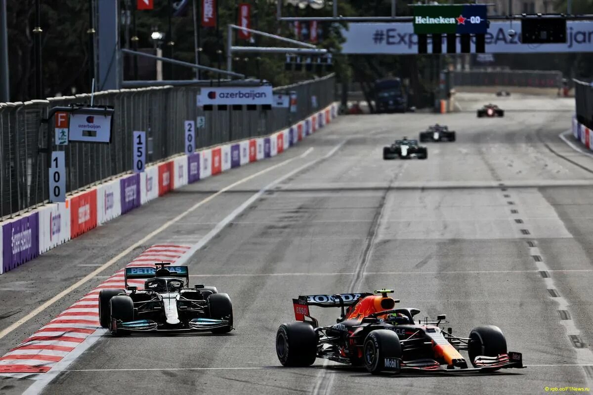 Формула 1 азербайджан 2024. Formula 1 Azerbaijan Grand prix 2021. F1 Baku Grand prix. F1 Grand prix 2021 Baku. F1 Azerbaijan Grand prix.