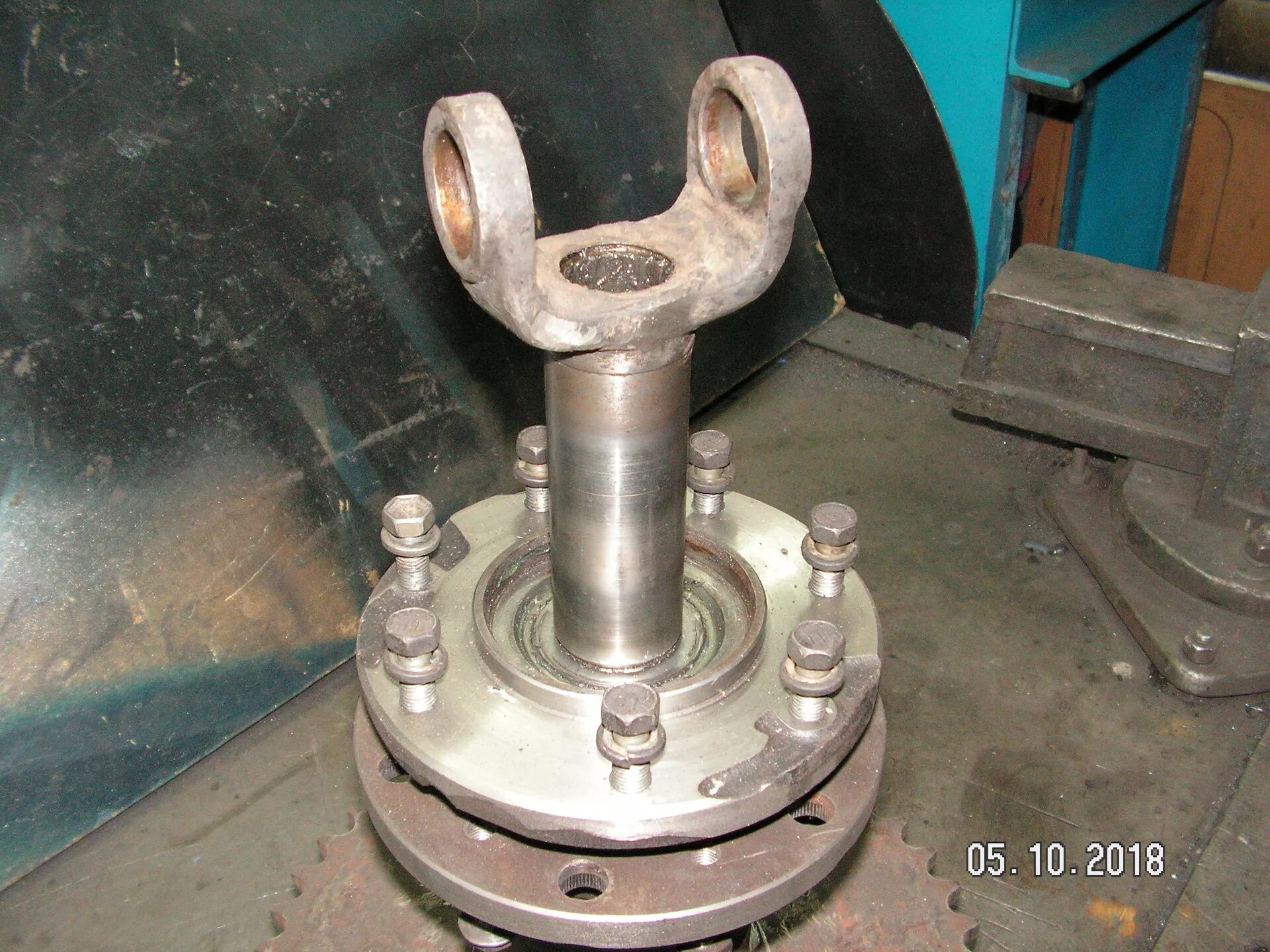 Ступица усиленная в сборе нива 2123. Ступицы колеса поворотные patriot стп 23. Ступица ваз 2109 передняя кулак. Ступицы колеса поворотные для мотоблока, пара patriot стп 32 490001653. Поворотный кулак ваз 2108 передний ступица.