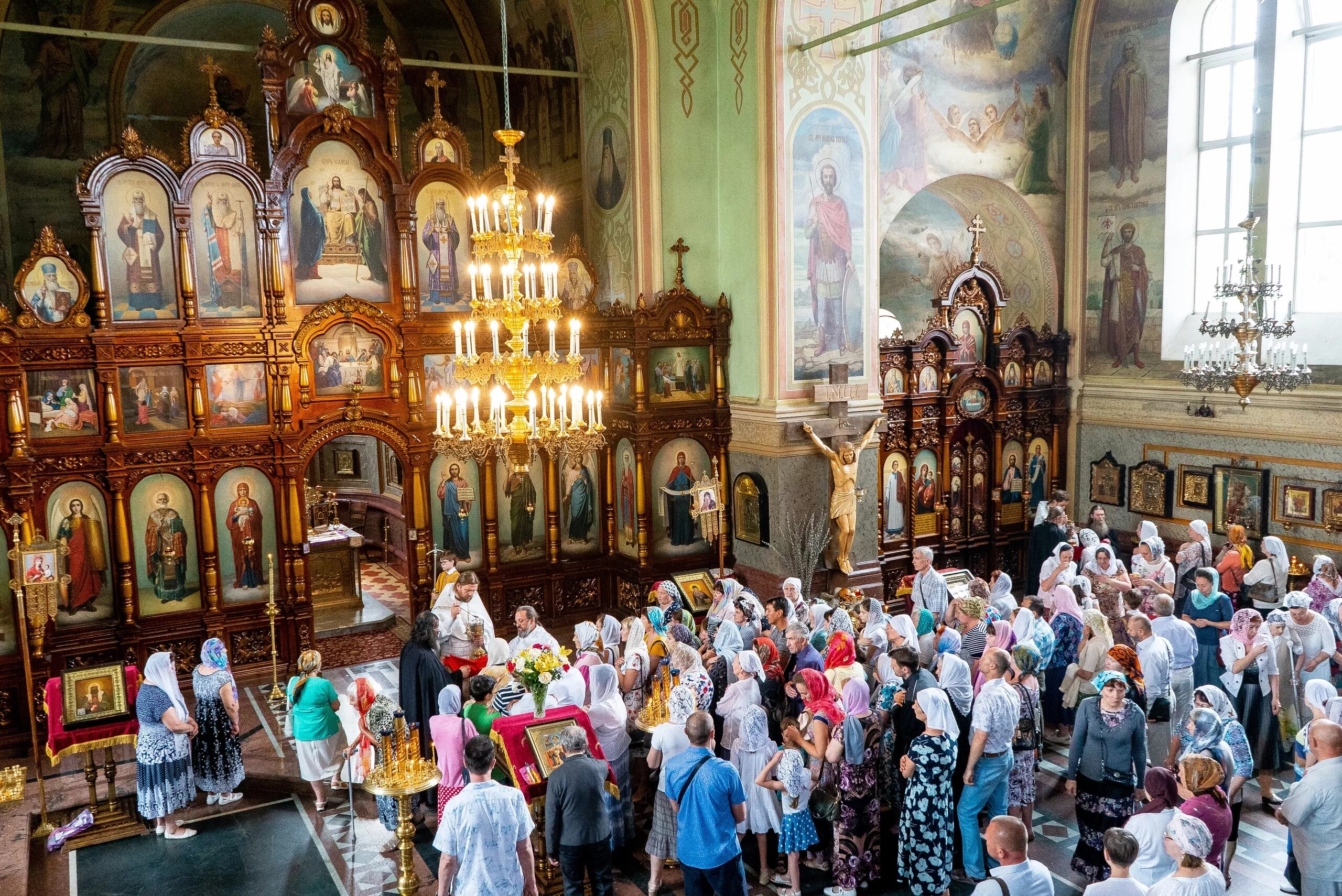 Храм Вознесения Господня. Вознесение Господне икона в храме. Фото праздника Вознесения Господня в храме. Религиозные традиции.