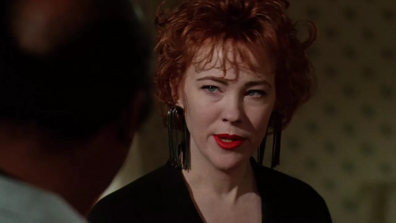 Энни макэнро. The hand (1981) annie mcenroe. Энни макэнро. Сполдинг грей. Энни макэнро поделиться:.