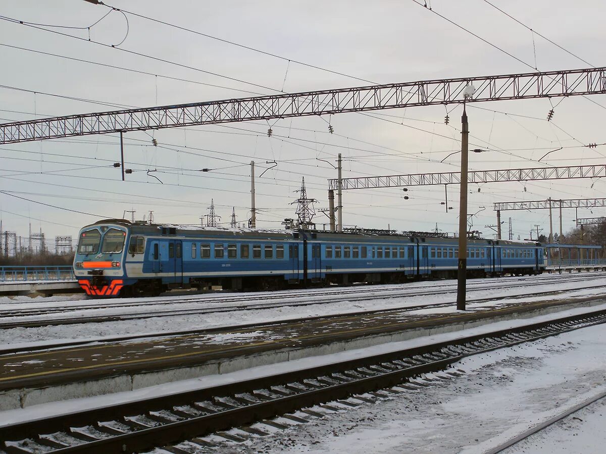 Эд9м 0213. Эд9м 0032. Станция Волочаевка 1. ЖД станция Волочаевка 1. Электропоездов хабаровск