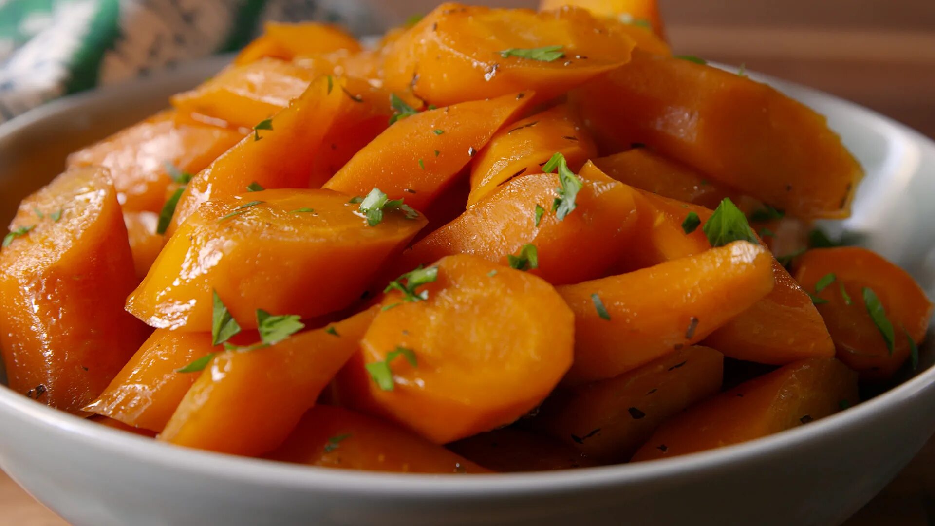 Как вкусно приготовить морковь. Морковь на гарнир. Французский гарнир из моркови. Морковь по-турецки гарнир.