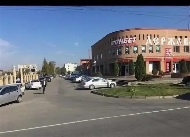 Союз доватора владикавказ. Проспект доватора владикавказ. улица доватора владикавказ. держава владикавказ доватора. доватора 99 владикавказ.