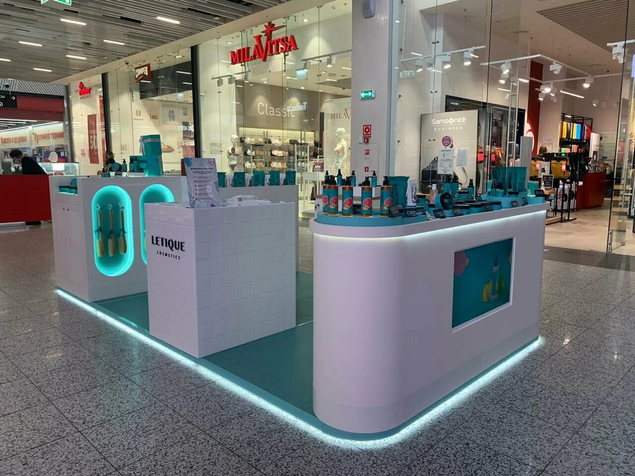 Letique cosmetics островки в тц. Летик екатеринбург. Островок летик косметик. Letique cosmetics островок. Островок letique в москве.