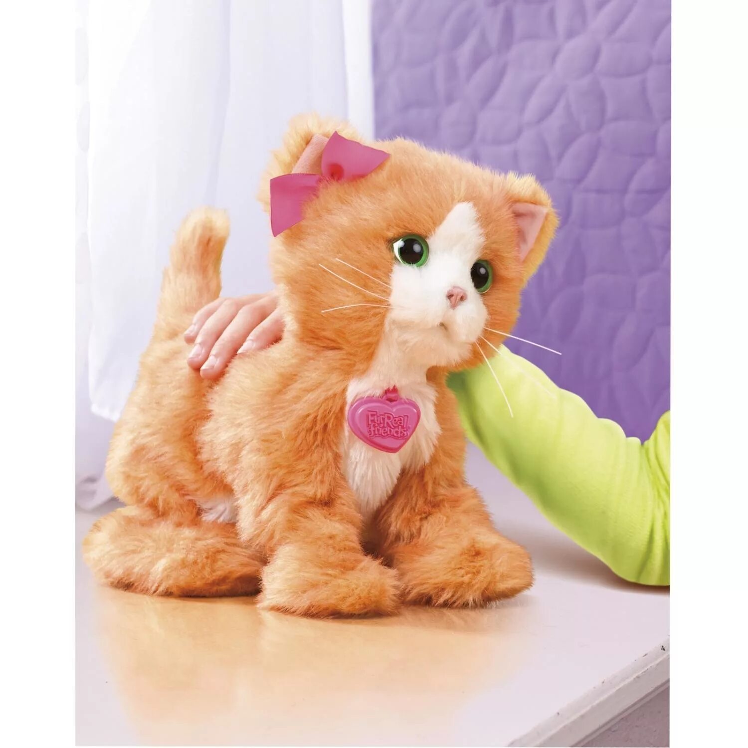 Котенок игривый Дэйзи Hasbro a2003. Игривый котенок FURREAL friends Дэйзи. Hasbro FURREAL friends a2003 Дэйзи игривый котенок. FURREAL friends кошка Дейзи.