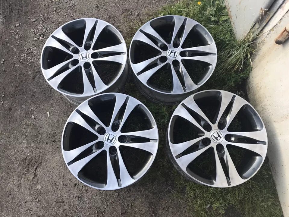 Диски honda r18. Диски honda r18. Диски хонда аккорд 7 r16. Honda accord диск колеса r17. Honda crv 3 диски оригинал r17.