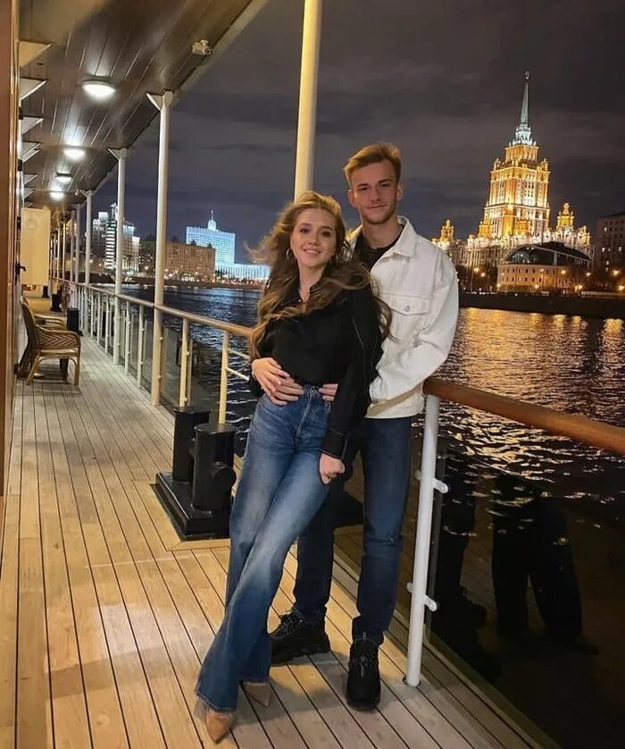 Фигуристка выходит замуж. Константин кучаев и елена радионова. родионова фигуристка и кучаев. елена игоревна радионова и константин кучаев. елена родионова кучаев.