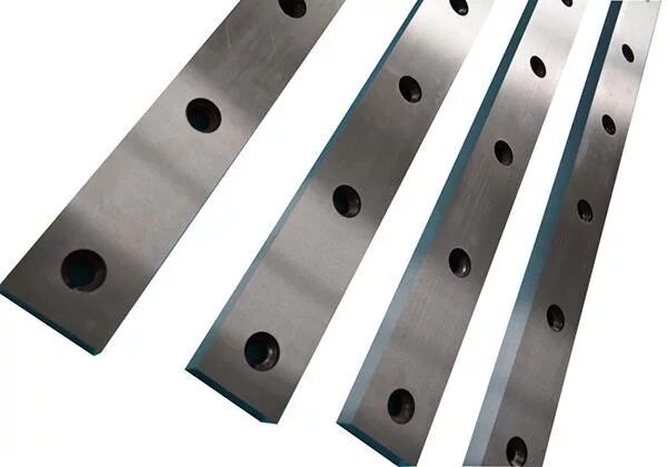 ножи для дробилок пластика. промышленные ножи. промышленные ножи. ножи для пищевой промышленности.