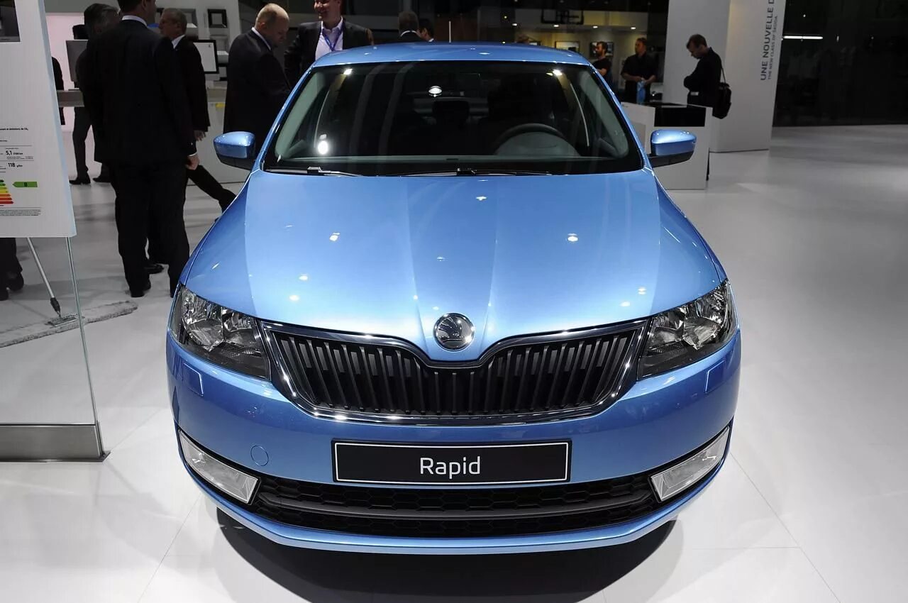 Шкода Рапид 2013. Skoda Rapid 2018. Шкода Рапид 22. Шкода Рапид 2018 года.