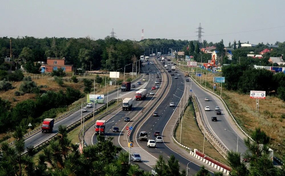 Ростов передвижение. Стройпроект Аксай. Ростов Москва. Ростов Москва фото. Фото с высоты города Аксая дороги.