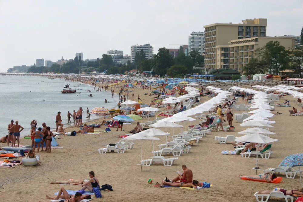 Bulgaria zolotie peski. Пляж золотые пески болгария. Болгария варна золотые пески. Пляж золотые пески тирасполь. Пляжи на золотых песках.