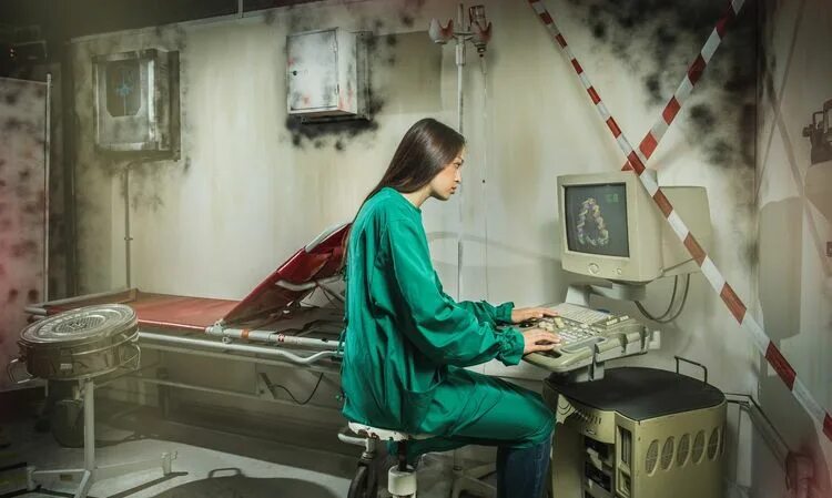 100 лет лаборатории. Лаборатория эстетика. фотосессия в лаборатории. советская лаборатория. советские биолаборатории.