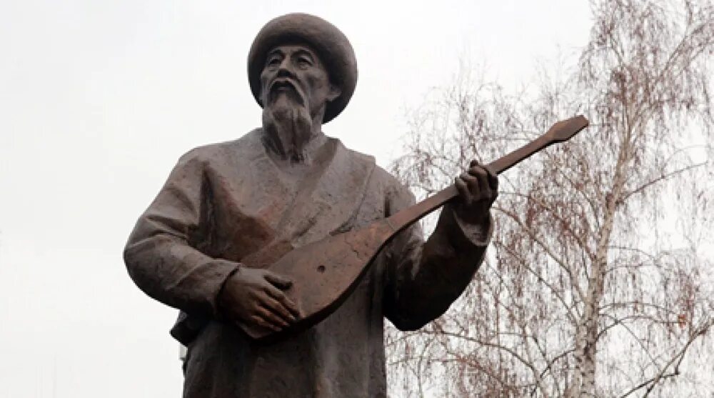 Джамбул джабаев поэт. Токтогул сатылганов портрет. Казахский акын. Слово акын. Художник кенбаев молдахмет сыздык.