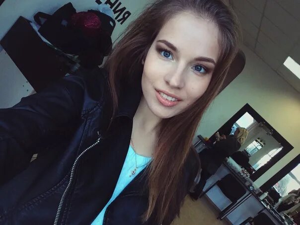 Dika vika extended. Вика дикая первоуральск. Вика дикая россошь. Dika vika extended. Вика дикая первоуральск.