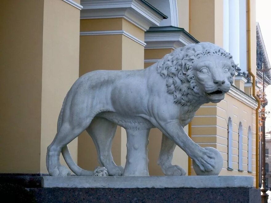 Санкт петербург где львы