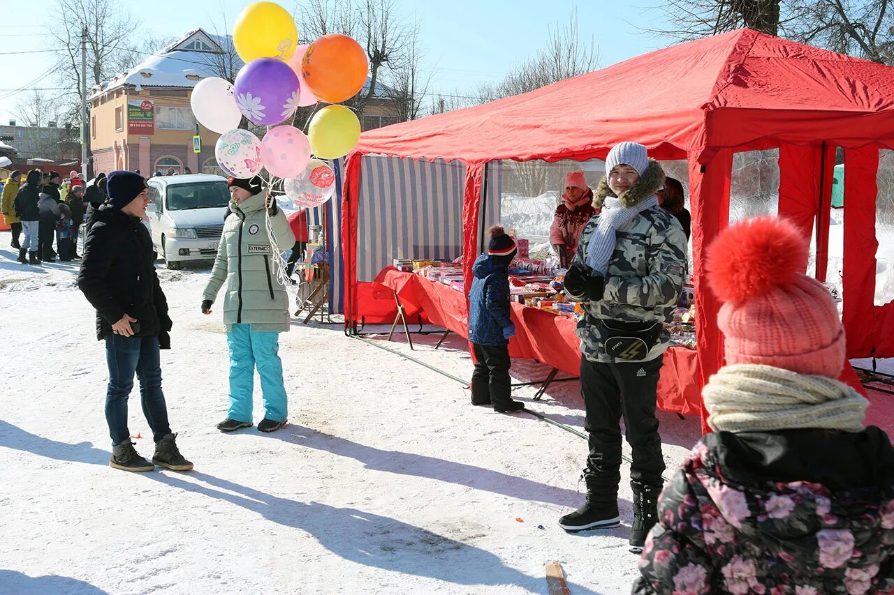 Погода южа ивановская на неделю. Парк города Южи. Южа городской парк. Город Южа Ивановская область. Южа люди.