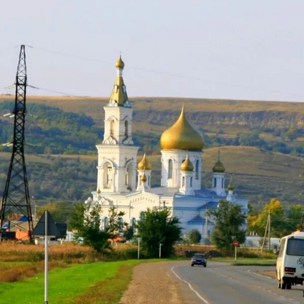 Село московское ставропольский край изобильненский. Село Московское Ставропольский край. Ставрополь село Московское. Храм в Московском Ставропольский край. Ставропольский край г Изобильный село Московское.