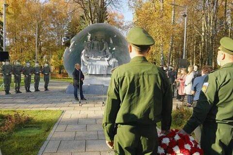 Сценарий на 9 мая 2024 у памятника