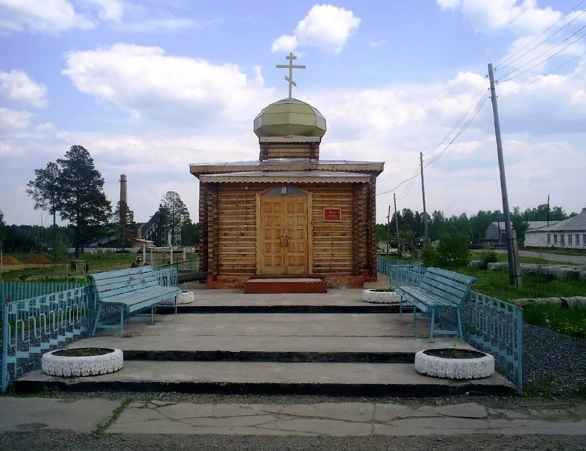 Погода в красноярском крае козульский район. Поселок Козулька Красноярского края. Станция Козулька Красноярского края. Козулька 54630. Памятники Козулька Красноярский край.