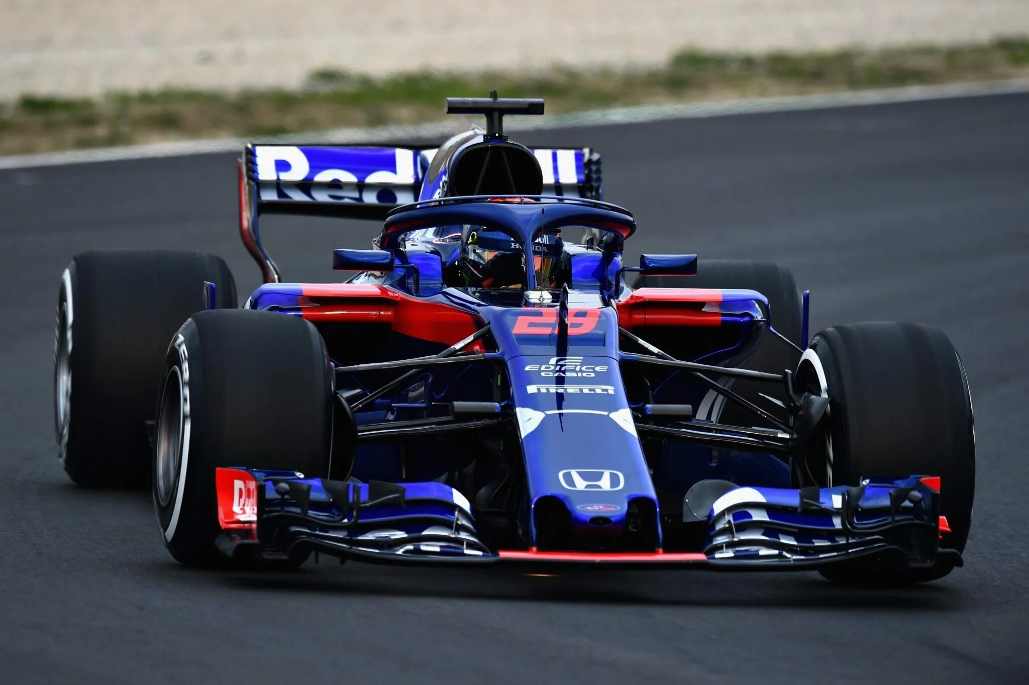 1 2018 ru. Toro Rosso str13 Honda. Toro Rosso f1. Toro Rosso f1 2018. Toro Rosso Honda 2018.