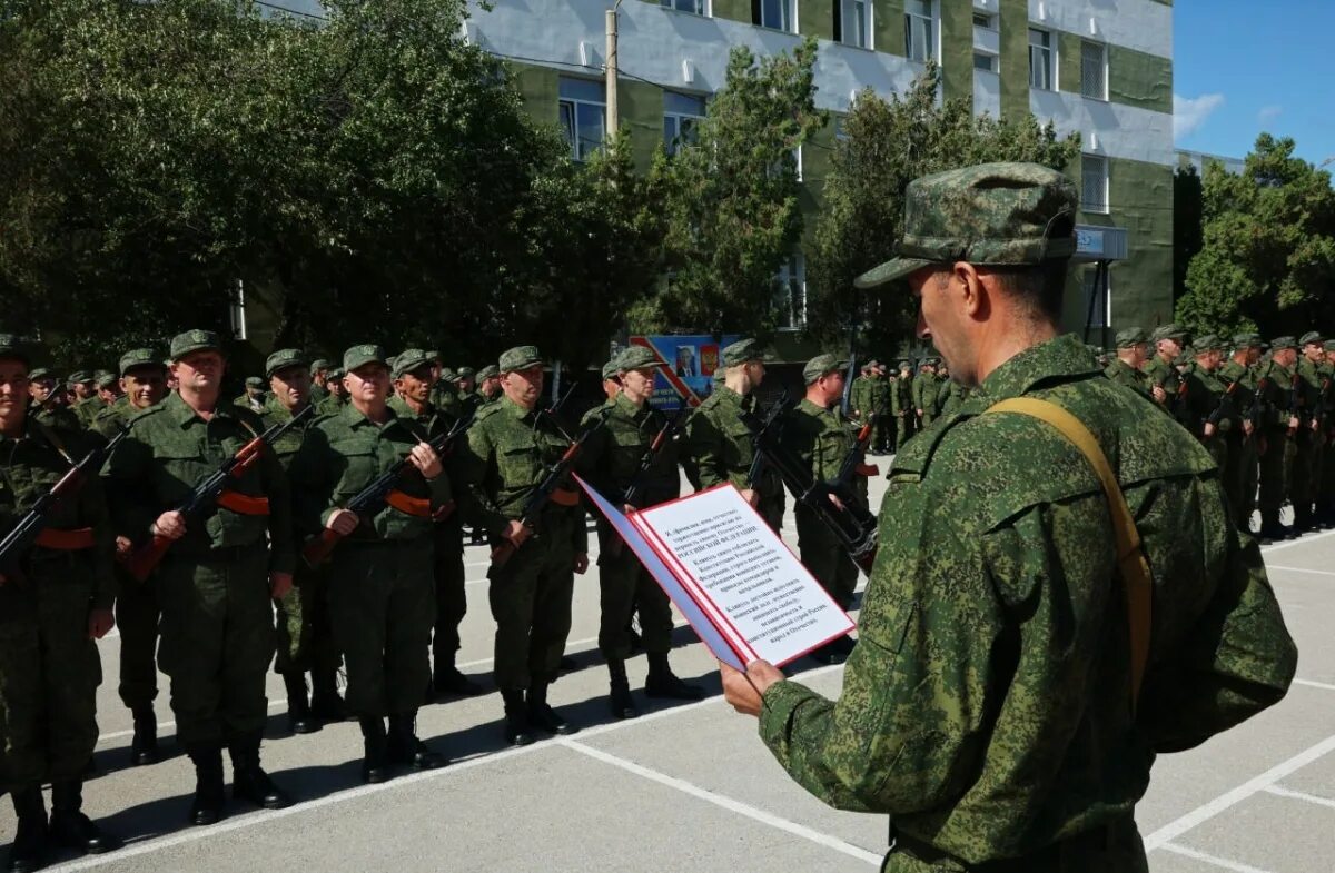 Новости о новой мобилизации в россии. Российские военные. Военная присяга. Присяга Севастополь. Присяга в армии РФ.